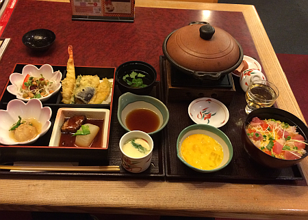 華屋与兵衛でも誕生日特典の『お祝い膳』＋デザートを食べてきました