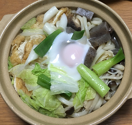 寒いので具だくさんの 鍋焼きうどん を 1人用土鍋で煮込み料理してみました なにごとも経験