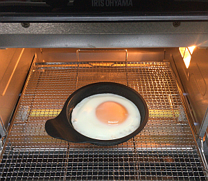 目玉焼きプレート「FW-MP」を使ってオーブントースターで丸くきれいに焼いてみました